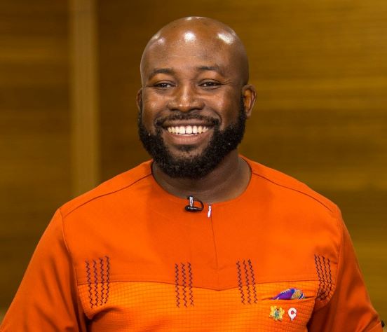 business-leader-senyo-hosi-slams-ghana’s-mps-for-“student-leadership-behaviour”